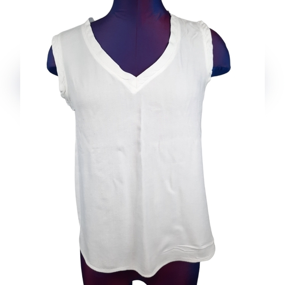 Anthropologie Cloth & Stone White V-Neck Camisole Size XS Women's - Picture 7 of 7